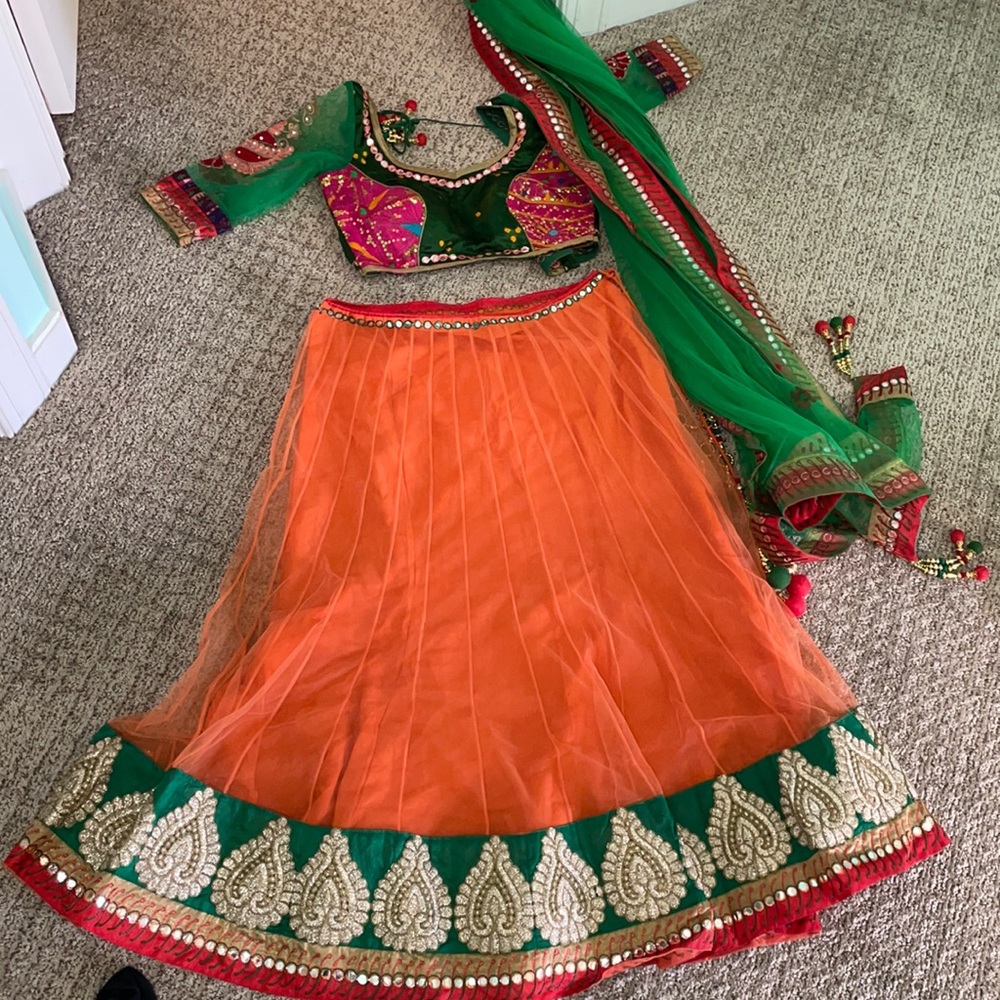 Indian lengha